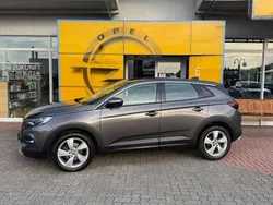 Grau Gebraucht 2020 Opel Grandland X Innovation SUV | 16.490 € (Guter Preis)