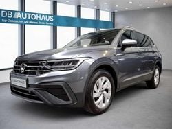 Grau Gebraucht 2023 VW Tiguan Allspace Life SUV | 34.880 € (Superpreis)