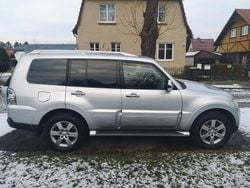 Silber Gebraucht 2010 Mitsubishi Pajero Top SUV | 10.990 € (Superpreis)