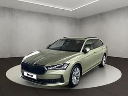 Ice teabeige metallic Gebraucht 2025 Skoda Superb Selection Kombi | 39.950 €