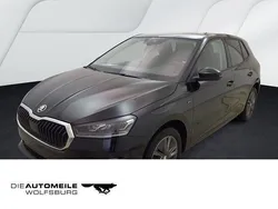 Schwarzmagic perleffekt Gebraucht 2024 Skoda Fabia Drive Limousine | 21.850 € (Guter Preis)