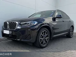Carbonschwarz metallic Gebraucht 2024 BMW X4 M Sport SUV | 52.899 € (Superpreis)