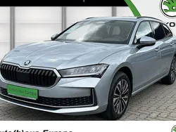 Silber Neu 2025 Skoda Superb Selection Kombi | 48.900 € (Teuer)