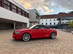 Rot Gebraucht 2005 Audi TT Sport Coupé | 24.990 €