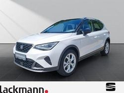 Candy weiss Gebraucht 2024 Seat Arona FR SUV | 20.990 € (Guter Preis)