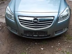 Schwarz Gebraucht 2012 Opel Insignia Edition Limousine | 2.200 € (Superpreis)