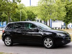 Schwarz Gebraucht 2012 VW Golf VI Match Limousine | 8.900 € (Etwas zu teuer)