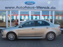 Gold Gebraucht 2008 Mitsubishi Lancer Limousine | 5.970 € (Etwas zu teuer)
