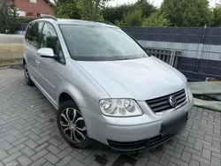Silber Gebraucht 2005 VW Touran Van / Kleinbus | 1.500 € (Guter Preis)