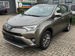 Braun Gebraucht 2016 Toyota RAV4 Hybrid SUV | 16.100 € (Fairer Preis)