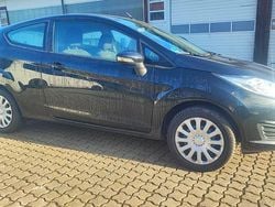 Schwarz Gebraucht 2017 Ford Fiesta Celebration Kleinwagen | 6.500 € (Guter Preis)