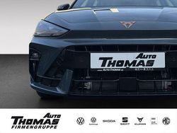 Blau Neu 2025 Cupra Leon Limousine | 40.990 € (Teuer)