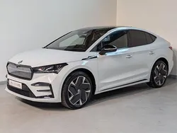 Weiß Gebraucht 2023 Skoda Enyaq iV Suite SUV | 39.975 € (Guter Preis)