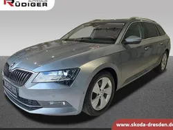 Business grau metallic met. Gebraucht 2016 Skoda Superb Style Kombi | 13.950 € (Guter Preis)
