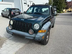 Grün Gebraucht 2005 Jeep Cherokee SUV | 2.100 €