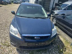 Blau Gebraucht 2010 Ford Focus Kombi | 1.250 € (Superpreis)