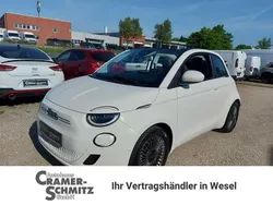 Weiß Gebraucht 2021 Fiat 500e Icon Cabrio | 19.790 € (Fairer Preis)