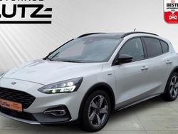 Weiß Gebraucht 2021 Ford Focus Active X Limousine | 18.930 € (Etwas zu teuer)