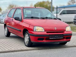 Rot Gebraucht 1998 Renault Clio II Kleinwagen | 999 € (Superpreis)
