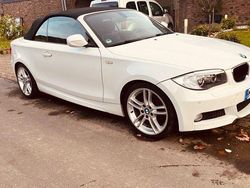 Weiß Gebraucht 2011 BMW 120 Cabriolet Sport Line Cabrio | 11.200 € (Etwas zu teuer)