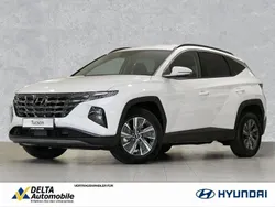 Polar white / sol Gebraucht 2021 Hyundai Tucson Trend SUV | 24.890 € (Superpreis)