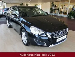 Schwarz Gebraucht 2013 Volvo V60 Momentum Kombi | 13.850 € (Teuer)