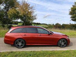 Rot Gebraucht 2018 Mercedes E220 AMG line Kombi | 26.900 € (Fairer Preis)
