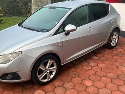 Silber Gebraucht 2011 Seat Ibiza ST Kombi | 3.900 € (Fairer Preis)