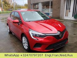 Rot Gebraucht 2021 Renault Clio V Limousine | 8.591 € (Superpreis)