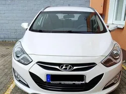 Weiß Gebraucht 2012 Hyundai i40 Comfort Kombi | 7.500 € (Fairer Preis)