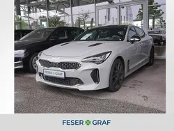 Grau Gebraucht 2021 Kia Stinger Limousine | 39.100 € (Fairer Preis)