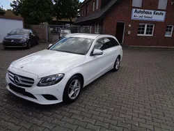 Weiß Gebraucht 2020 Mercedes C220 Avantgarde Limousine | 19.900 € (Superpreis)