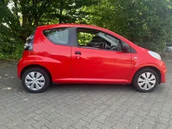 Rot Gebraucht 2009 Citroën C1 Advance Kleinwagen | 2.000 €