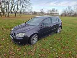 Schwarz Gebraucht 2003 VW Golf IV Comfortline Limousine | 1.300 € (Fairer Preis)