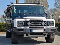 Blau Gebraucht 2023 Ineos Grenadier SUV | 71.400 € (Etwas zu teuer)