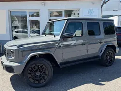 Grau Neu 2025 Mercedes G580 AMG line SUV | 181.850 €