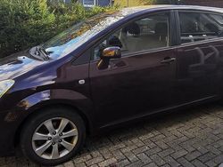 Rot Gebraucht 2008 Toyota Corolla Verso Van / Kleinbus | 4.500 € (Guter Preis)