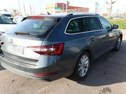 Quarzgrau metallic quarzgrau metallic Gebraucht 2019 Skoda Superb Style Kombi | 18.031 € (Fairer Preis)