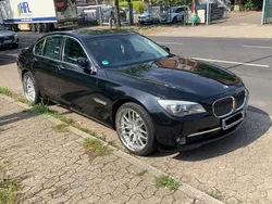 Schwarz Gebraucht 2011 BMW 740 M Sport Limousine | 13.799 € (Fairer Preis)