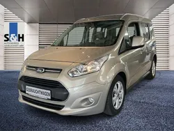 Beige Gebraucht 2015 Ford Tourneo Van / Kleinbus | 13.990 €