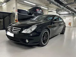 Schwarz Gebraucht 2005 Mercedes CLS55 AMG AMG Limousine | 37.000 €