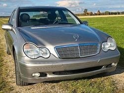 Silber Gebraucht 2003 Mercedes C180 Limousine | 1.250 € (Guter Preis)