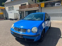 Blau Gebraucht 2003 VW Polo Kleinwagen | 2.690 € (Teuer)