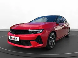 Rot Gebraucht 2024 Opel Astra Limousine | 23.990 € (Guter Preis)