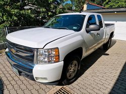 Weiß Gebraucht 2007 Chevrolet Silverado LT Abholung | 7.500 €
