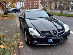 Schwarz Gebraucht 2010 Mercedes SLK200 Cabrio | 9.900 € (Superpreis)