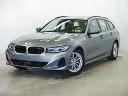 Skyscraper graumetallic Gebraucht 2023 BMW 318 Sport Line Kombi | 33.280 € (Fairer Preis)