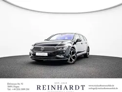 Deep black perleffekt Gebraucht 2022 VW Passat R-line Kombi | 26.250 € (Etwas zu teuer)