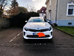 Weiß Gebraucht 2017 Kia Optima GT-Line Kombi | 15.900 € (Guter Preis)