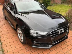 Schwarz Gebraucht 2012 Audi A5 S-Line Coupé | 15.600 €